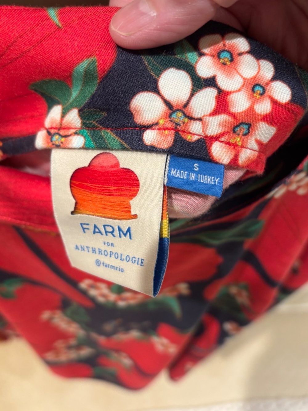 Farm Rio Top Size Small - Picture 2 of 2